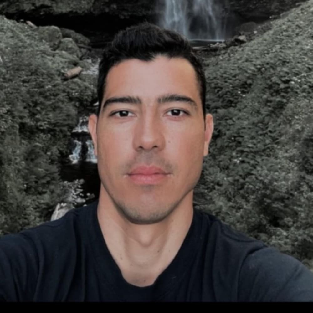 Victor E. Guajardo
